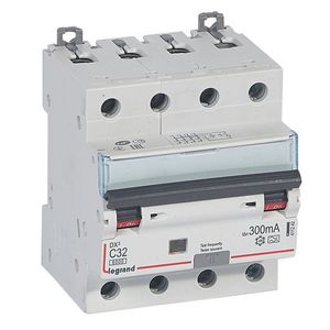 Aardlekautomaat DX3 4-polig C32A 6000A 300mA