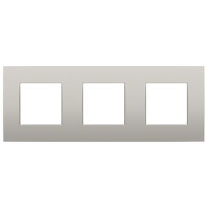 3-voudige afdekplaat 71mm centerafstand Niko Intense light grey