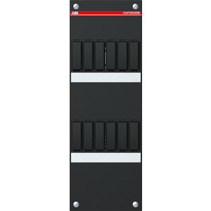 Lege kast 110 x 330 voorzien van 1 fase busboard