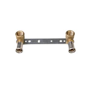 Muurplaat dubbel persaansluiting 28P 1x 14x1/2" bn. + 1x 16mmx1/2" bn. 150mm