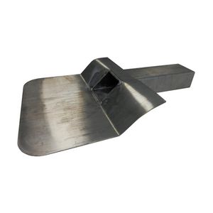 Loden kiezelbak code 25 60x100mm l=330mm 45° voorzien van primer