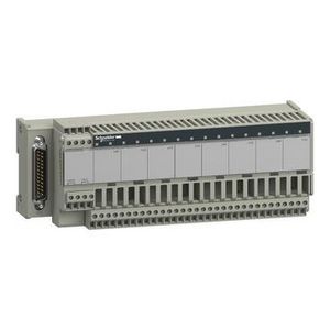 Aansluitmodule verdeling 8 analoge ing Advantys