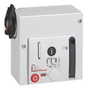 Gemotoriseerde bediening DPX3 630 front
