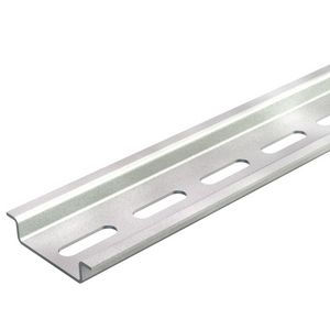 Lengte a 2m. DIN-rail geperforeerd 35x75mm staal verzinkt