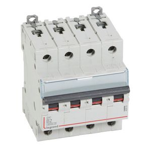 Installatieautomaat DX³ 6000A/10kA 4-polig B-karakteristiek 02