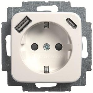 Wcd ra kv + 1xUSB-A + 1xUSB-C voeding R-alpin