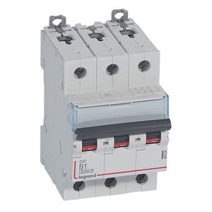 Installatieautomaat DX³ 6000A/10kA 3-polig B-karakteristiek 01