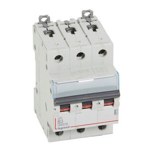 Installatieautomaat DX³ 6000A/10kA 3-polig B-karakteristiek 03