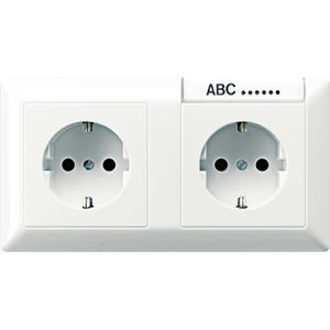 Wandcontactdoos beschermingscontact 16 A 250V wandgoot VVE=5