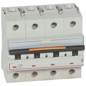 Installatieautomaat 4-polig C-karakteristiek 32A 25kA DX³ DIN