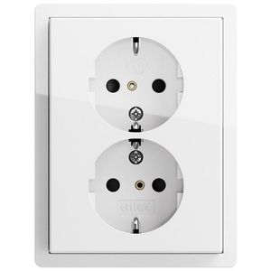 2-voudig wandcontactdoos met randaarde Safety Plus + Afdekraam Gira F100 zuiver wit