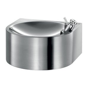 Drinkfontein RVS mat gepol. 32cm + zelfsluitend drinkkraan