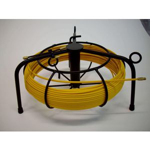 Haspel a 30mtr. Trekveer glasfiber ø3,5mm M5 kopje metal