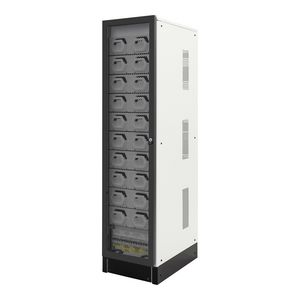 Batterijkast met 100 VRLA batterijen