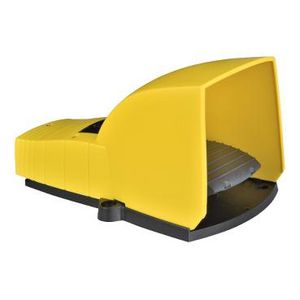 Pedaalschakelaar IP55 Met kap Kunststof 2NC+NO Harmony XPE