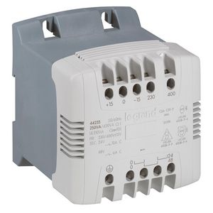 Veiligheidstransformator 230-400V-12-24V 63A prim.215V