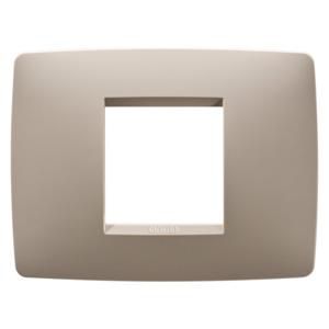 ONE PLAAT-VAN TECHNOPOLYMEER-2 MODULE-HENNEP-CHORUSM