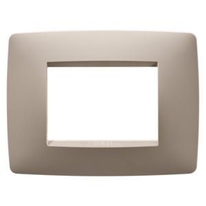 ONE PLAAT-VAN TECHNOPOLYMEER-3 MODULE-HENNEP-CHORUSM