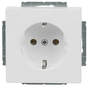 Wandcontactdoos ra Centraalplaat inb f-matwit 2CKA002011A3895 (20 EUCR-884-503)