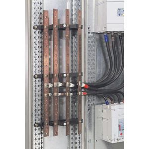 Koperrailsteun 4-polig 400A recht XL3