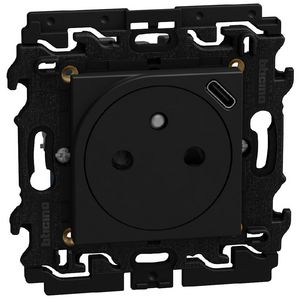 Doos a 5st. Light Now vlakke WCD 2P+Penaarde met USB type C