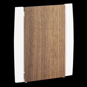 Croma 100A walnoothout