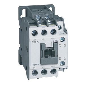 Magneetschakelaar CTX3 22 3-polig 22A 230V AC