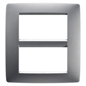 ONE PLAAT-VAN GELAKT TECHNOPOLYMEER-8 MODULE-TITANIUM