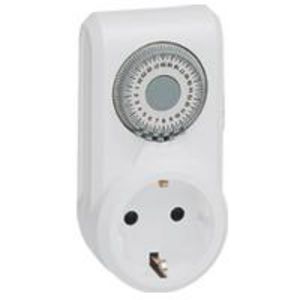 Stekkerschakelklok dag Schuko 50Hz OmniRex