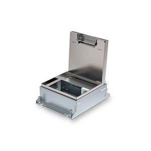 Powerbox150 instort 55mm wandcontactdoos 2x M45 leeg + klapd.