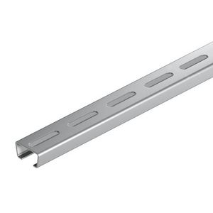 Lengte a 2m. profielrail geperforeerd sleufbreedte 165mm 35x18mm rvs