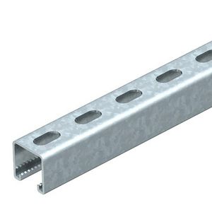 Lengte a 1m. profielrail geperforeerd sleufbreedte 22mm 41x41mm staal