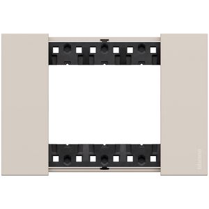 Afdekplaat 3 module zand K4703 LivingNow