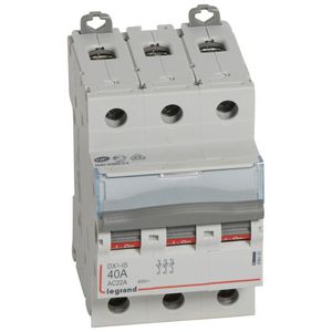 Lastschakelaar DX3 3-polig 40A 3 modulen