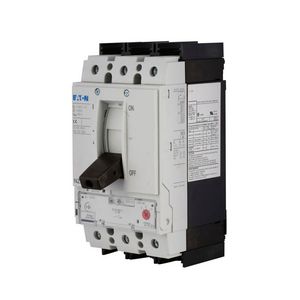 NZM2 150kA 3P 50A voor insteeksokkel IEC