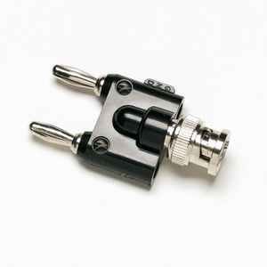 Verloop adapter van BNC naar dubbele banaanstekkerbus