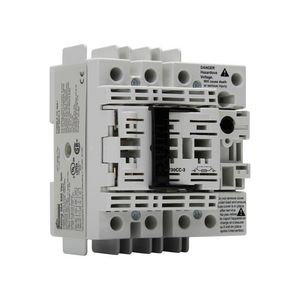 Veilighedenlastscheider Switch 30A CC 3P UL489
