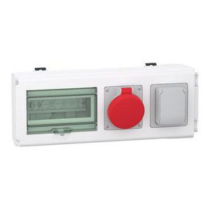 TAPOFF UNIT 32A WITH 1 NF AND 1 IEC SOCKET