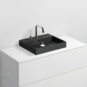 New Wash Me wastafel + 3 voorbewerkte kraangaten CL/02.30430