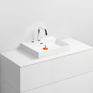 New Wash Me wastafel + 3 voorbewerkte kraangaten CL/02.01430