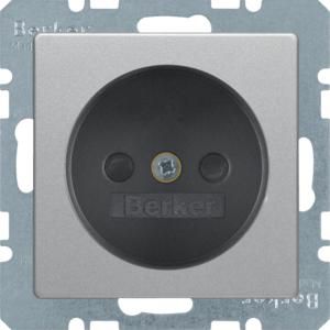 Wandcontactdoos 2P steek berker Q.1/Q.3/Q.7 alulook