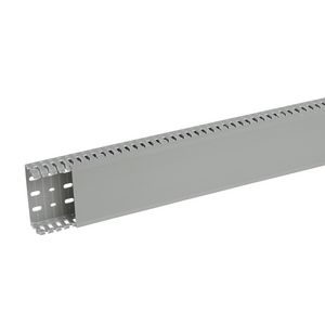 Lengte a 2m. Bedradingskoker 100x40 ST Segma VVE=12