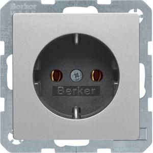 Wandcontactdoos RA steek berker Q.1/Q.3/Q.7 alulook