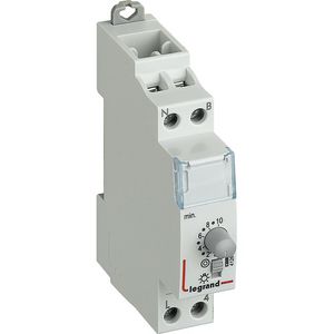 Set a 10st. Trappenhuisautomaat stand. 230V 16A 50/60Hz C62