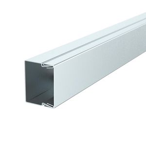 Lengte a 2m. Installatiekanaal met bodemperf. 20x30