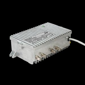 Breedbandversterker 230V. 85-1006MHz 40/32dB 5-65MHz 32/22dB
