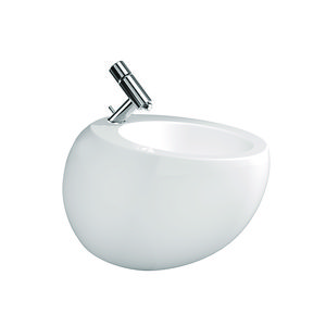 Wandbidet 1 kr.gat incl. clou met gesloten zijden lcc-wit