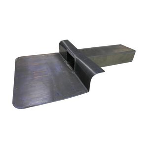 Loden kiezelbak code 25 60x80mm l=300mm 90° voorzien van primer