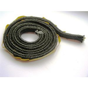Afdichtband 12x8 zelfklevend zwart