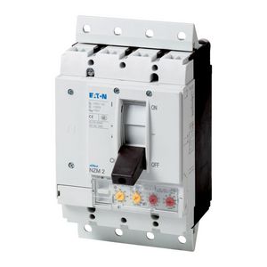 NZM2 150kA 4P 100A voor insteeksokkel IEC